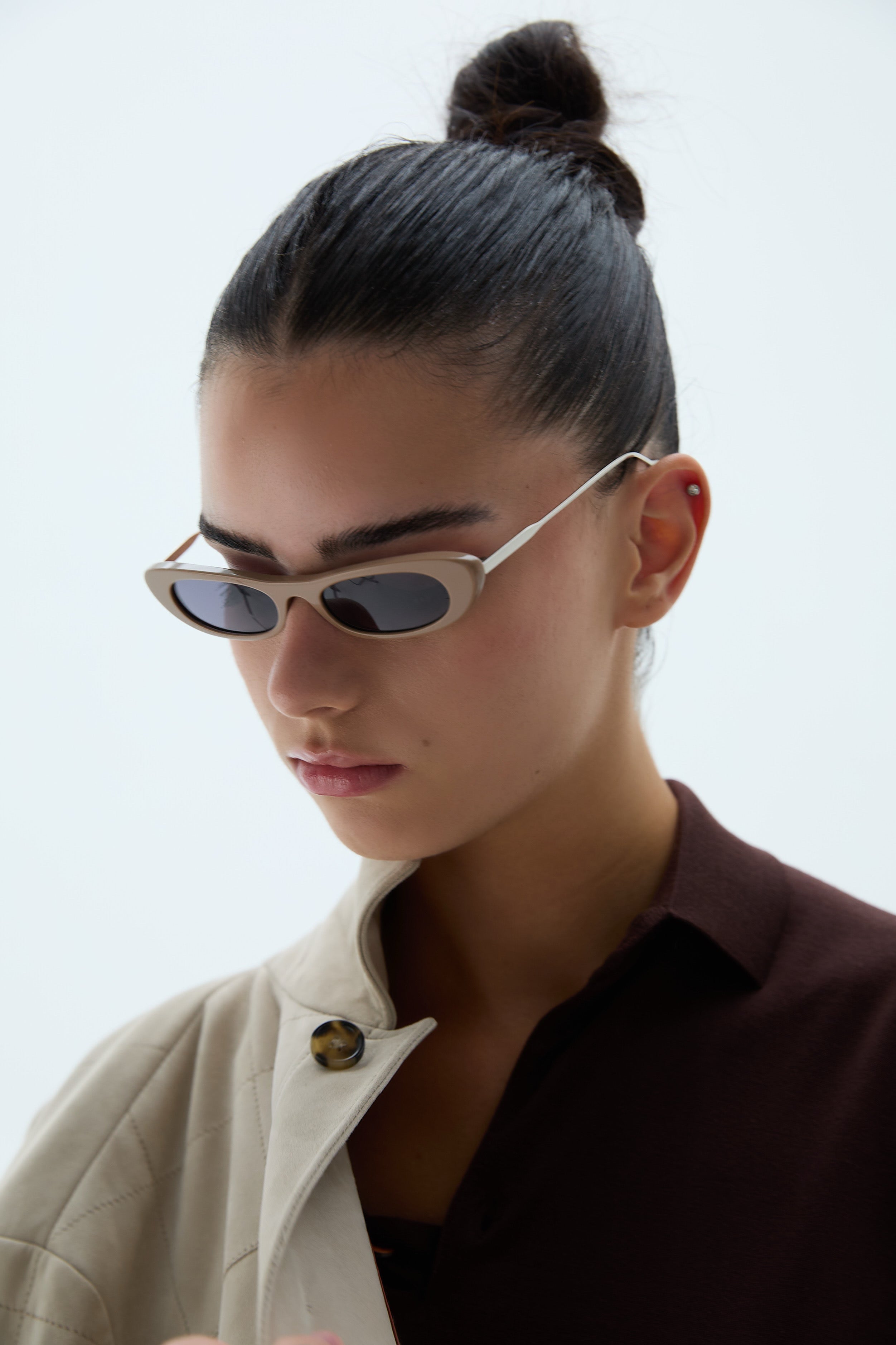 So-Glam / Desert Taupe - Nine Frames