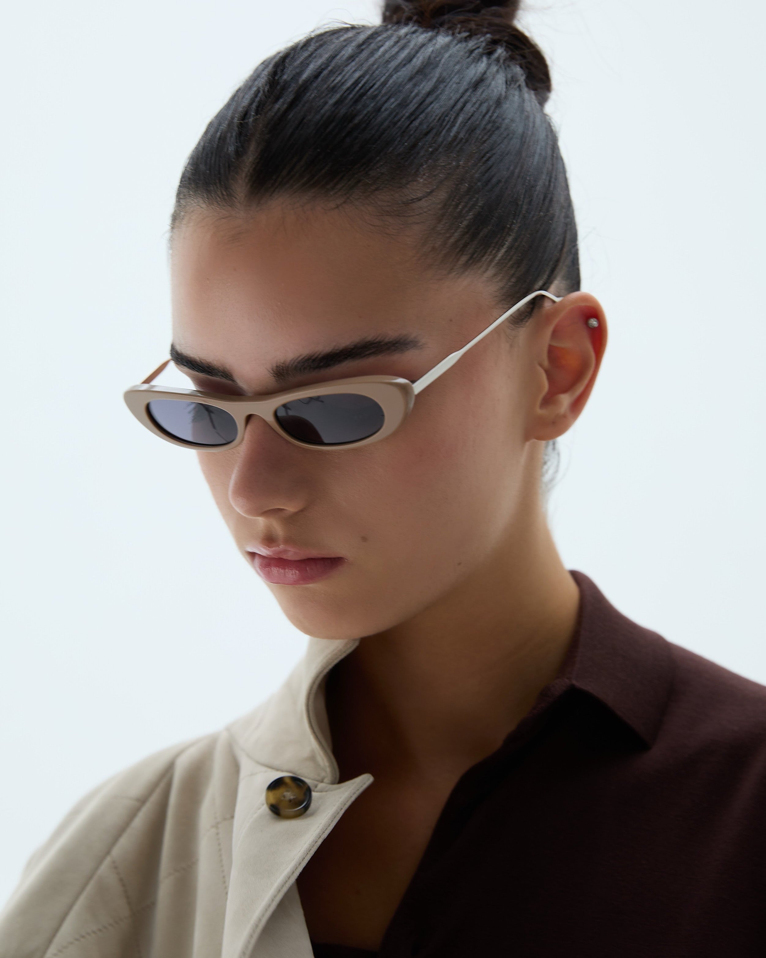 So-Glam / Desert Taupe - Nine Frames